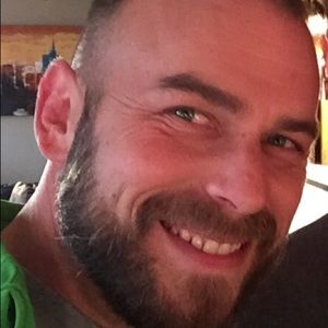 Meet your Posher, Dustin